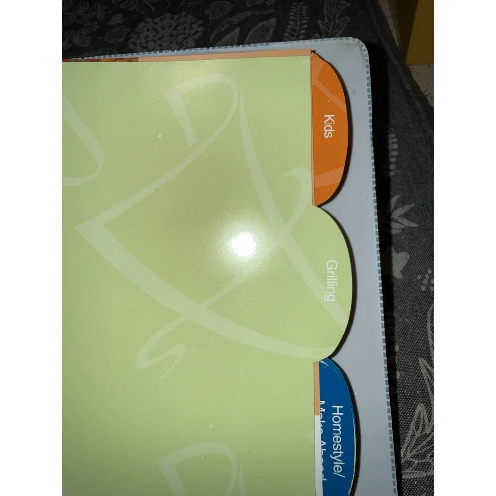 Publix Aprons‎ Simple Meals Recipe Cookbook 3 Ring Binder 3 Tabs